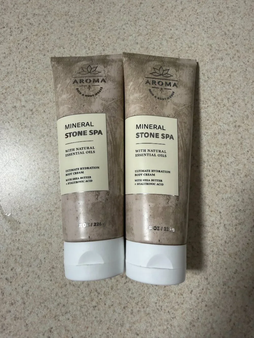 Bath & Body Works Mineral Stone Spa Ultimate Hydration Body Cream Lot 2x 8 oz